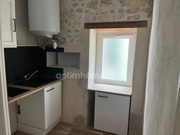 IMMEUBLE DE RAPPORT - 3 LOTS - 2 BOX - FORT POTENTIEL - CHATEAUNEUF SUR CHARENTE (16)