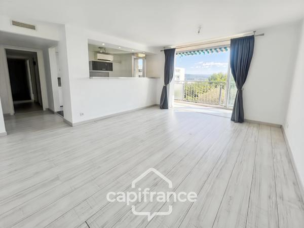 Appartement à vendre 4 pièces LA CIOTAT (13) - 74m2  terrasse vue mer - cave - au calme - à pieds centre ville.