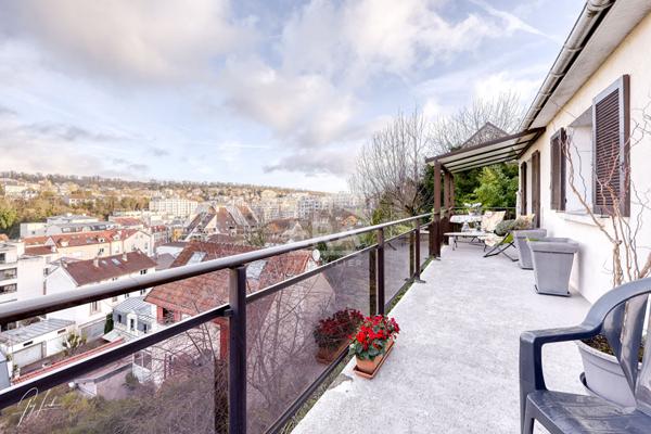 Maison familiale à vendre - Sèvres Rive Gauche - Jardin, terrasses, 5 chambres