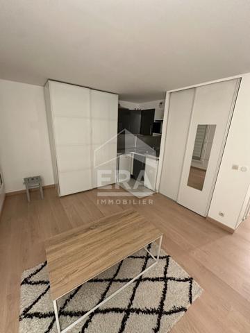 Studio lumineux 23 m2 en rez-de-jardin