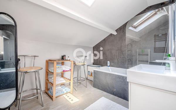 Maison à vendre    6 pièces •  Limoges