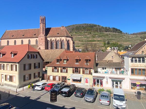 Appartement - 6 pièces - 104 m²