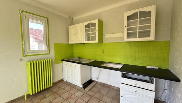 Saint-Just-Saint-Rambert (42170) Maison de 119m2 habitables sur 1000m2 de terrain