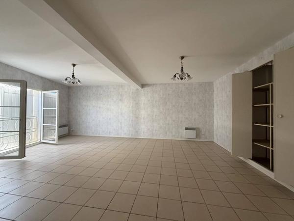Vente immobilière : Maison à Saintes    189 000 €- L'AGENCE DE L'IMMOBILIER.