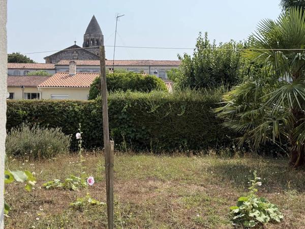 Vente immobilière : Maison à Saintes    189 000 €- L'AGENCE DE L'IMMOBILIER.