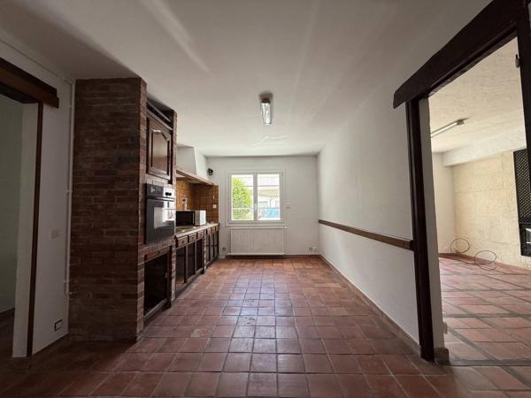 Vente immobilière : Maison à Saintes    189 000 €- L'AGENCE DE L'IMMOBILIER.