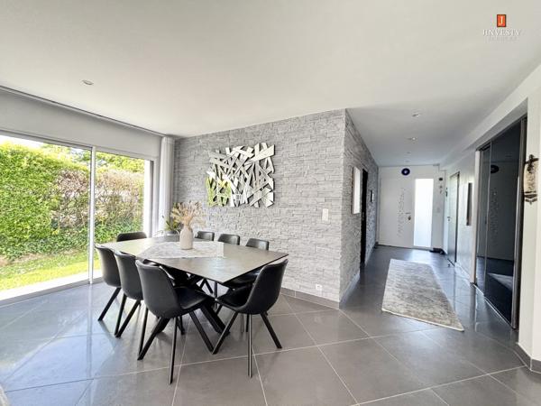 EXCLUSIVITE JINVESTY magnifique CONTEMPORAINE DE 2015 de 168 m2 habitable avec 5 chambres