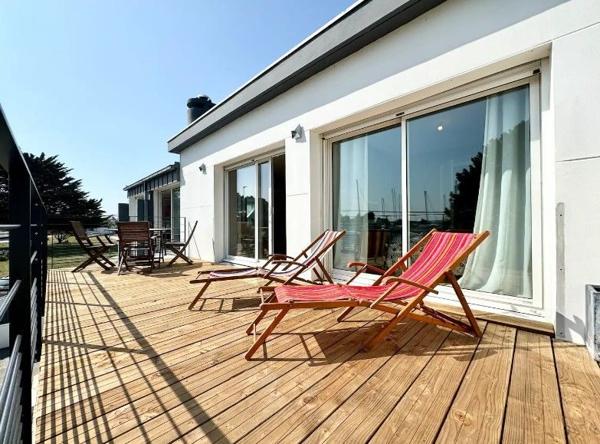 EXCLUSIVITÉ LARMOR-PLAGE : Ambiance nautique pour ce spacieux T3