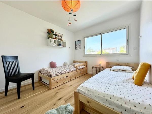 EXCLUSIVITÉ LARMOR-PLAGE : Ambiance nautique pour ce spacieux T3