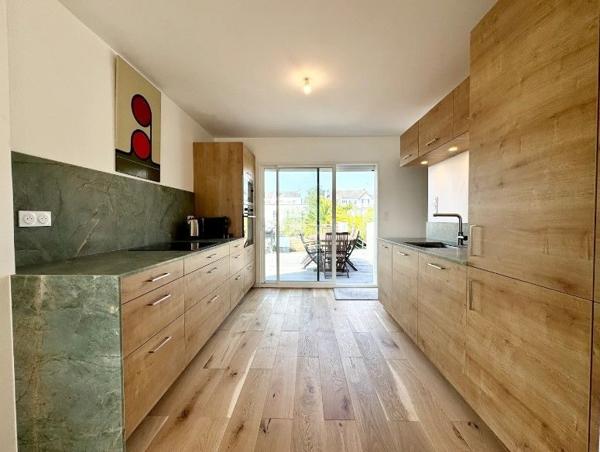 EXCLUSIVITÉ LARMOR-PLAGE : Ambiance nautique pour ce spacieux T3