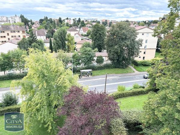 Appartement à louer 4 pièces 96.29m²