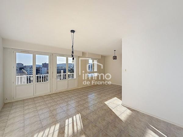 Appartement Oyonnax 4 pièce(s) 78 m2