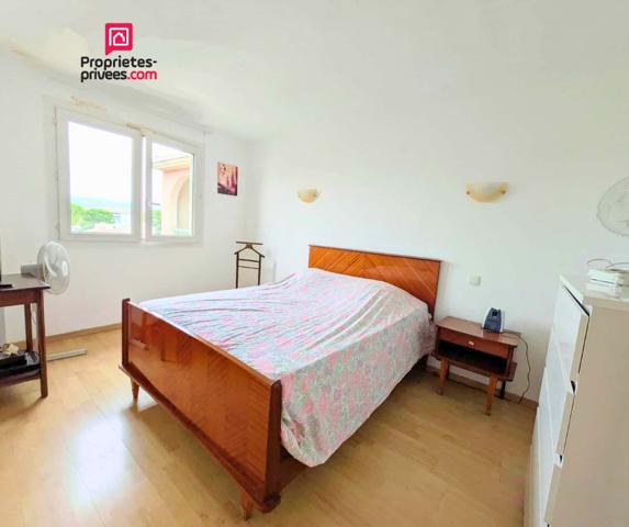 Appartement traversant 4P d'environ 81m² avec garage et place de parking sécurisé