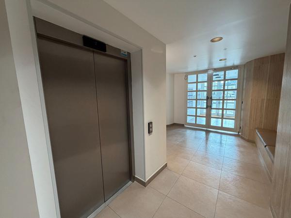 Superbe T4 avec balcon de 118 m²