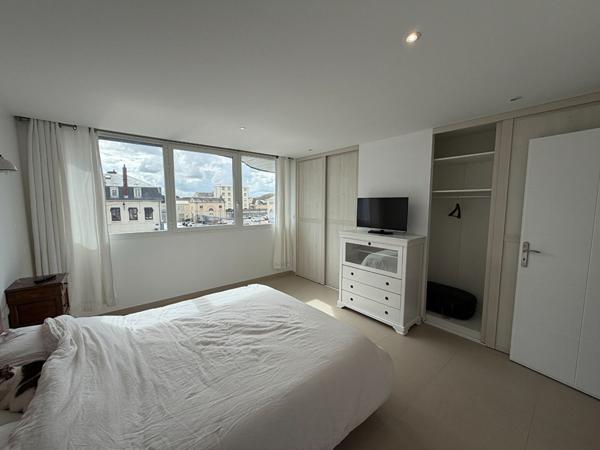 Superbe T4 avec balcon de 118 m²