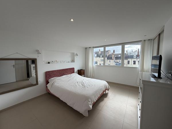 Superbe T4 avec balcon de 118 m²