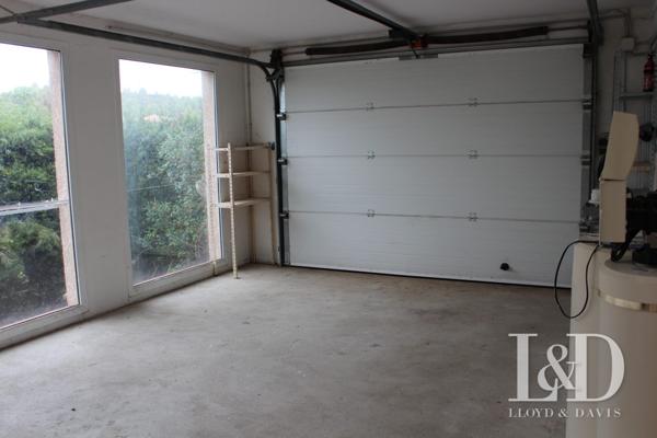 EXCEPTIONNEL VILLA TRADITIONNELLE AVEC GRAND PATIO CENTRAL