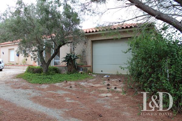 EXCEPTIONNEL VILLA TRADITIONNELLE AVEC GRAND PATIO CENTRAL