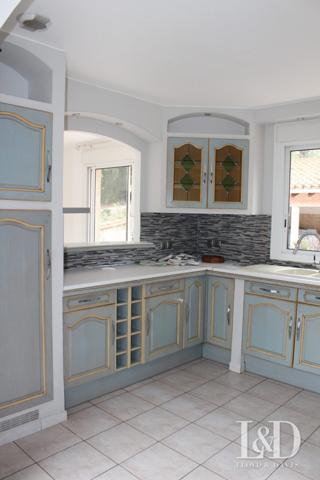 EXCEPTIONNEL VILLA TRADITIONNELLE AVEC GRAND PATIO CENTRAL