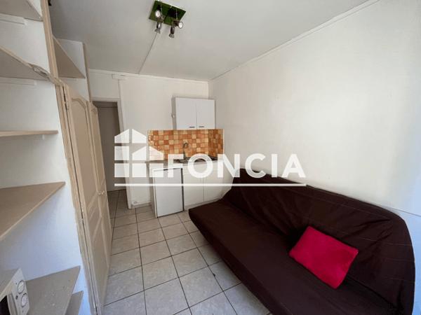 Location Studio meublé 14.17 m² - 37 RUE JEAN JACQUES ROUSSEAU Manosque 04100