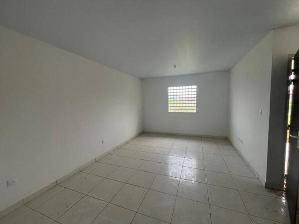 Dpt Guyane (973), à louer SAINT LAURENT DU MARONI appartement T3