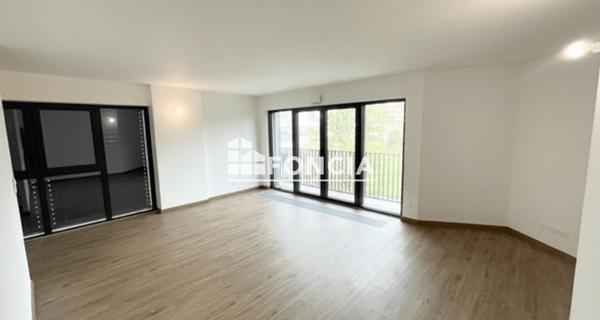 Location Appartement 3 pièces 64.2 m² - Saint-étienne 42000