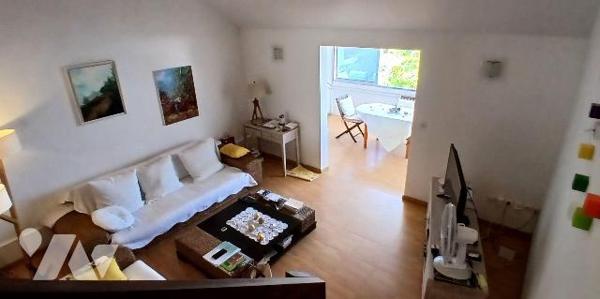 Appartement à vendre à Saint-Denis, centre ville / rue Bois de Nèfles

Cet appartement en par...