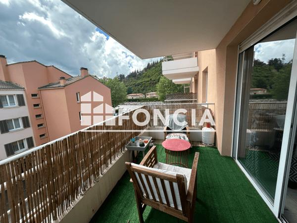Location Appartement 4 pièces 89.58 m² - 13 BIS AVENUE DES CHARROIS Digne-les-bains 04000