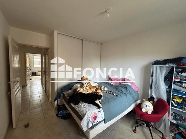Location Appartement 4 pièces 89.58 m² - 13 BIS AVENUE DES CHARROIS Digne-les-bains 04000