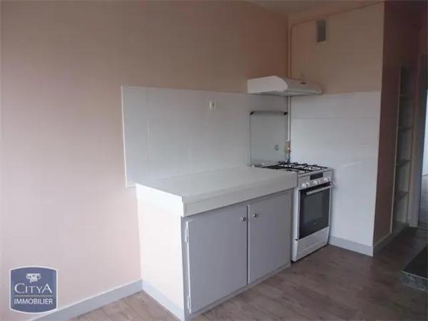 Appartement à louer 4 pièces 82.07m² Besançon (25000)