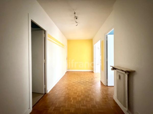 Appartement à vendre 5 pièces VERSAILLES (78)