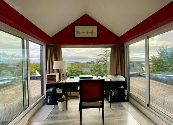 Maison à vendre    8 pièces •  Séné