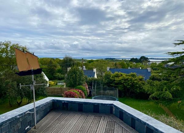 Maison à vendre    8 pièces •  Séné