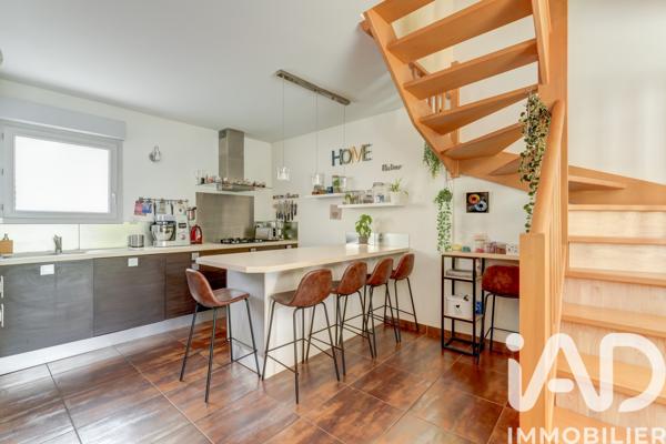 Maison à vendre 5 pièces 97 m² Corbas