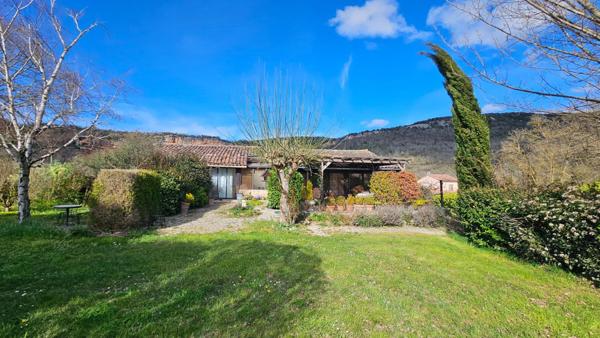 Maison de 132 m² sur 2260m² de jardin