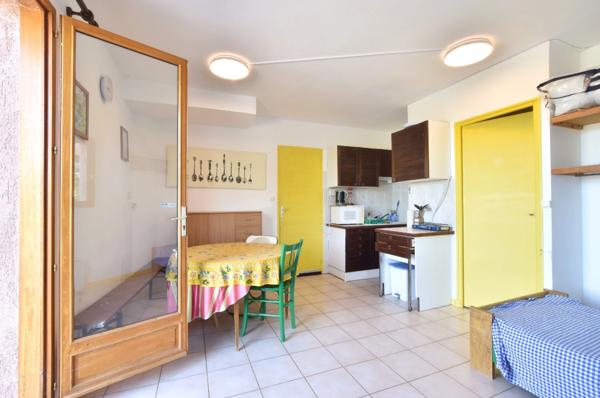 Propriété d’exception face au Lac du Salagou