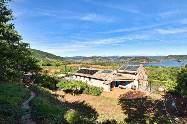 Propriété d’exception face au Lac du Salagou