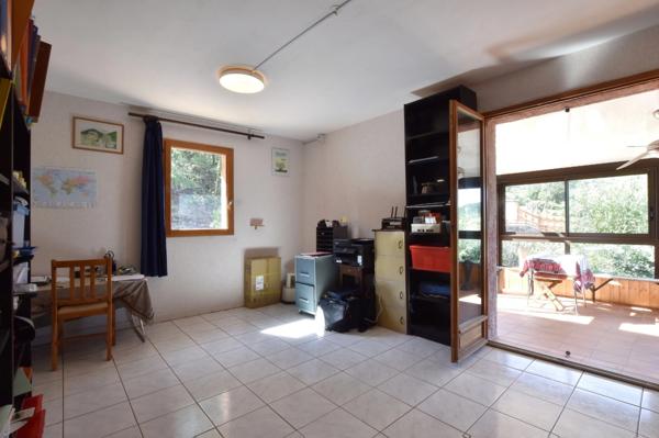 Propriété d’exception face au Lac du Salagou