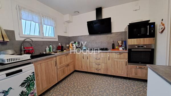 Maison d'environ 140 m² à Rion Des Landes (40370)