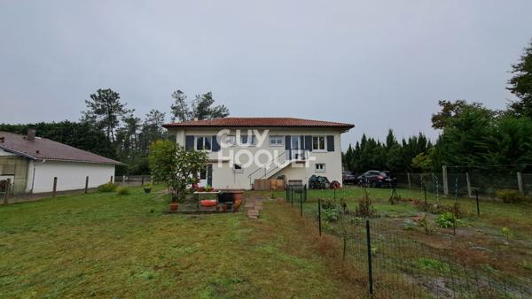 Maison d'environ 140 m² à Rion Des Landes (40370)