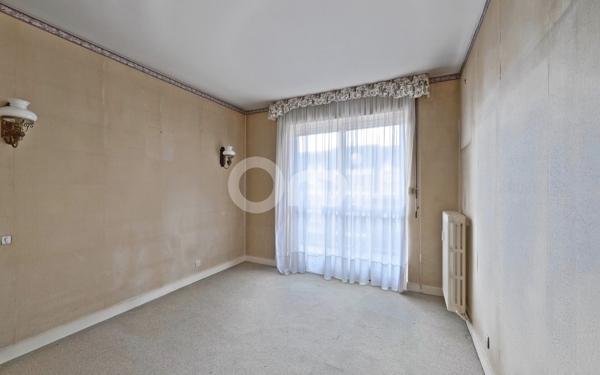 Appartement à vendre    3 pièces • 65,05 m2 Villemomble