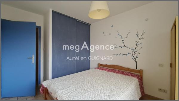 Maison à BRESSUIRE, 79300 - 6 pièces 100m²