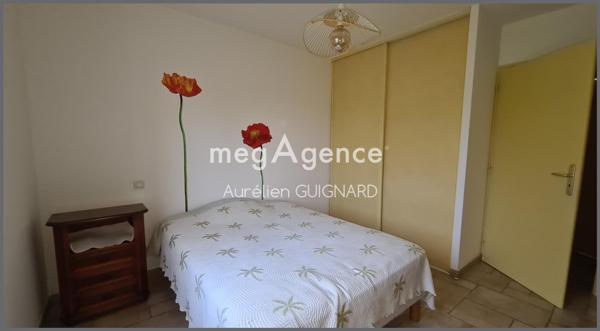 Maison à BRESSUIRE, 79300 - 6 pièces 100m²