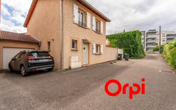 Maison à vendre    5 pièces • 104 m2 Saint-Genis-Laval