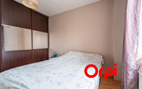 Maison à vendre    5 pièces • 104 m2 Saint-Genis-Laval