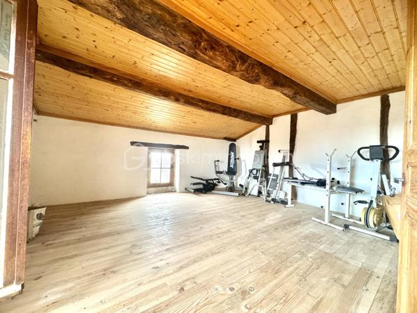 Maison ancienne de 202 m²