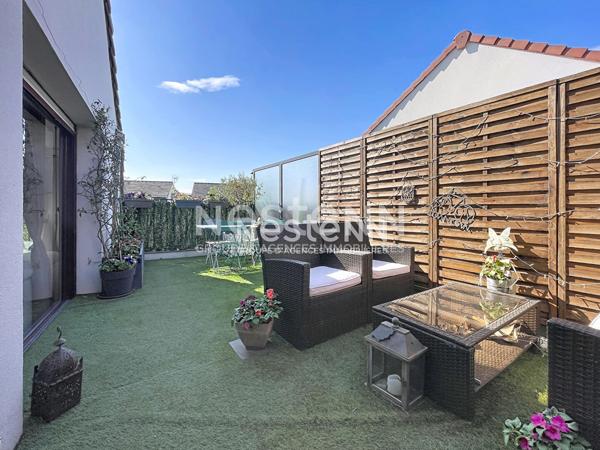 Appartement Bois D Arcy 3 pièce(s) dernier étage + terrasse + parking + box