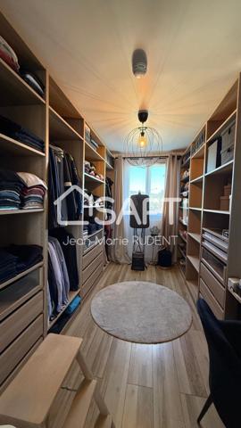 Centre Ville  - Maison 4PP - 3chbres - ext - Garage