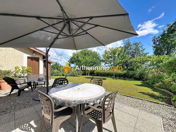 Vente                                                      Maison
                        
                     5 pièces                      110 m2                     à L'Isle-d'Abeau