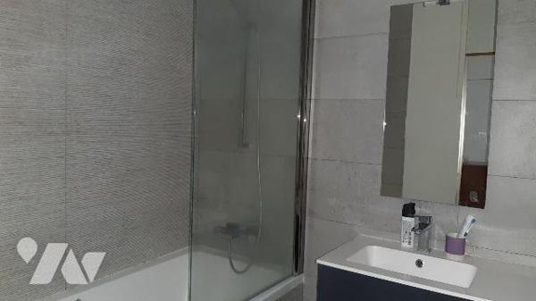 A vendre RENNES, appartement type 4, quartier Hoche-Sévigné, dans résidence de 2017,  au premie...